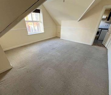 Bournemouth, BH1 - Photo 3