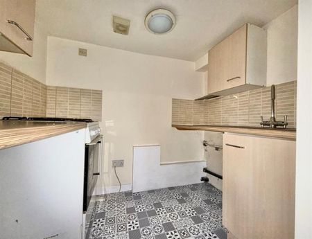 1 Bedroom Apartment Available Arranging tenancy - Photo 4