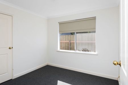 323B Collins Street, West Lamington - Photo 4