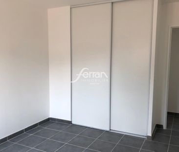Location Maison 4 pièces 80m² SALERNES 83690 - Photo 6