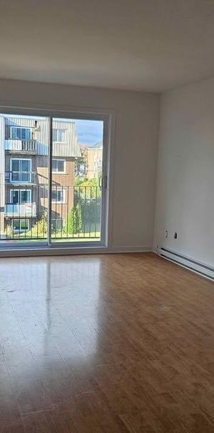 Grand 4 1/2 rénové à Varennes - Photo 1