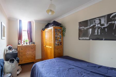 5 bedroom maisonette to rent - Photo 3