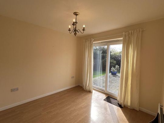 4 bedroom detached house to rent - Photo 1