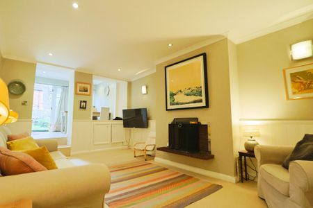 2 Bedroom Home – Medium Let - Photo 5