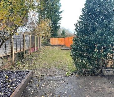 Neale Street, Chesterfield, Clowne - Photo 3