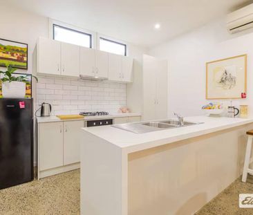 Renovated & Fully Furnished Miner's Cottage - Photo 2