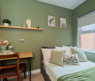 Room in a Shared House, Kensington Road, RG30 - Photo 4