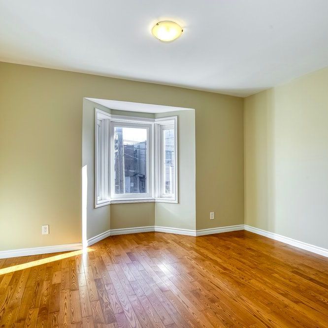 For Lease - 218 Broadview Avenue Unit# Upper, Toronto, Ontario - Photo 1
