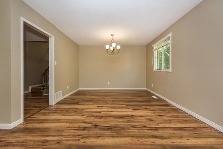 For Lease - 177 Browning Trail Unit# Front, Barrie, Ontario - Photo 3