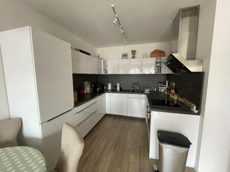 In top Lage mit Balkon: Moderne und schöne 2 Zimmer-Wohnung in Gießen, Am Unteren Rain 1 - Foto 2