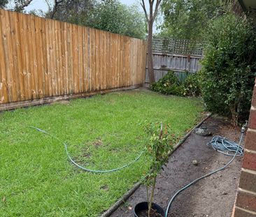 Langwarrin - Photo 1