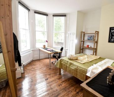 6 bedroom flat to rent - Photo 3