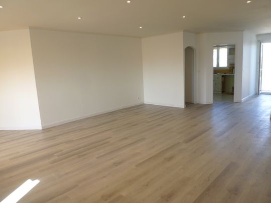 Location Appartement 6 pièces 119m² COGNAC 16100 - Photo 1