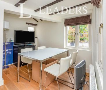 3 bedroom terraced house to rent - Photo 1