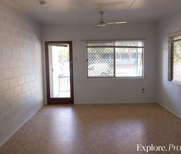 1/69 Malcomson Street, North Mackay, Qld 4740 - Photo 4