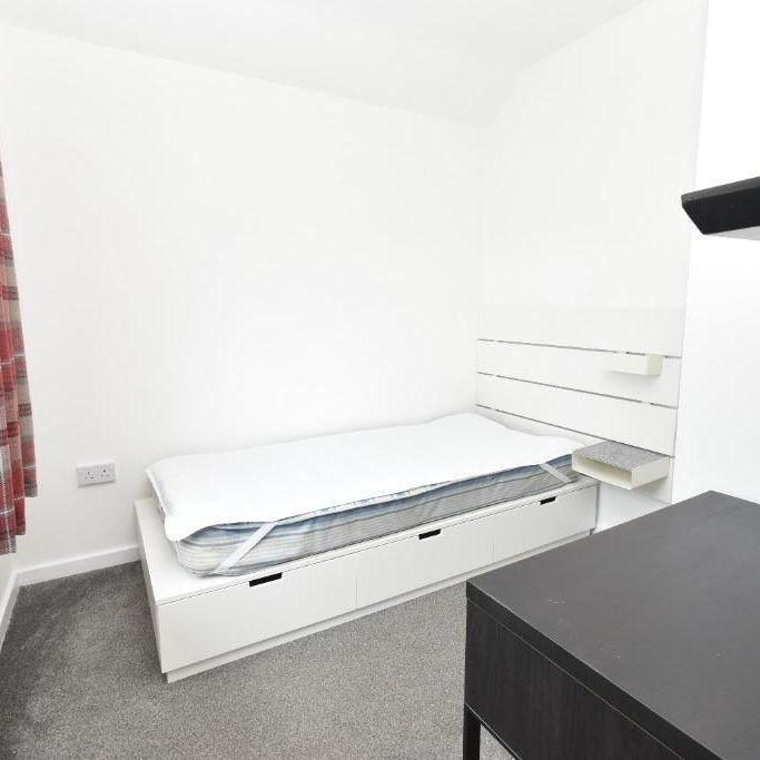 1 bedroom semi-detached house to rent - Photo 1