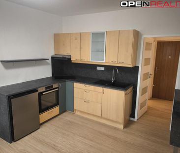 Pronájem bytu 2+kk 33 m2 - Фото 3