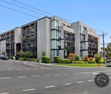 Spacious Apartment In Stunning Location - Photo 5