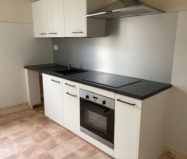 Location Appartement 4 pièces 135m² LA FERTE MACE 61600 - Photo 6