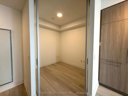 36 Olive Avenue E #1707 - Photo 4