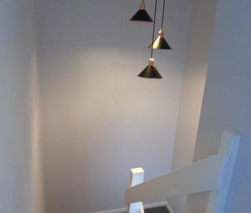 2 bedroom terraced house to rent - Photo 3
