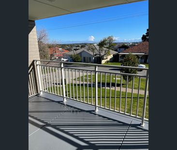 1/40 Tyler Street, Joondanna, WA 6060 - Photo 5