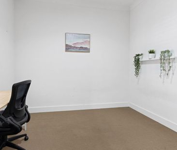 Modern 3 Bedroom Home in Prime Parkside Location - Photo 1