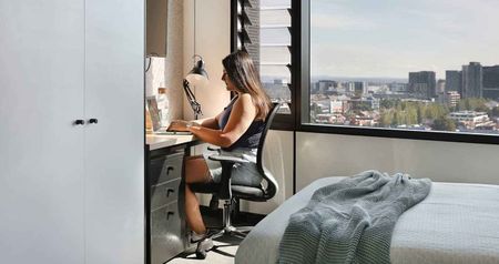 Premium Studio Apartment - Photo 3