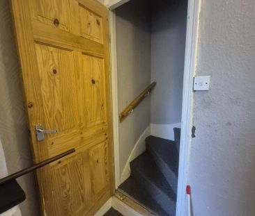 2 bedroom terraced house to rent - Photo 6
