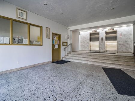 For Lease - 1651 Victoria Pk Avenue Unit# 302, Toronto, Ontario - Photo 2