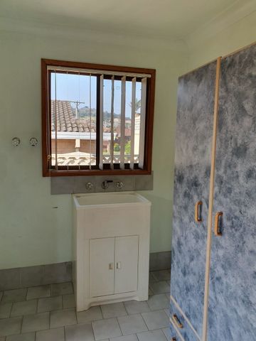 4 Goolagong Circuit - Photo 4