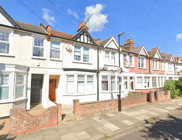 Tottenham, London N22 - Photo 1