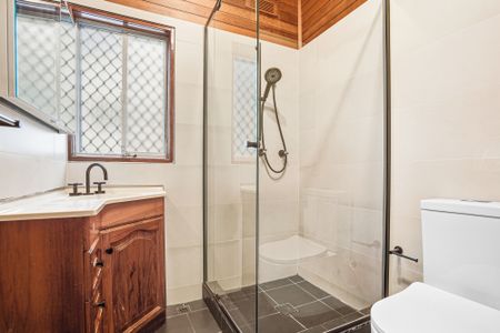 21 Anderson Street, Westmead NSW 2145 - House For Rent | Domain - Photo 5