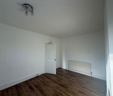 2 Bed Terraced House, Ashton Mount, LS8 - Photo 5