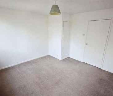 Numa Court, Brentford Dock, Brentford, TW8 - Photo 1