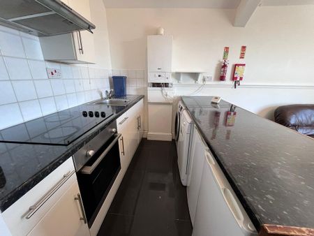 1 bedroom flat to rent - Photo 5