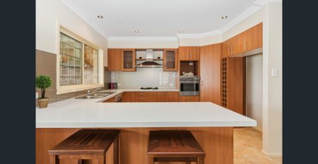 Entertain in Style with Beautiful Views to the Mountains - Photo 4