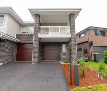 Great Studio Apartment with Garage - Photo 1