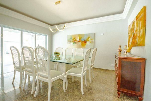 Casa Com 5 Dormitórios, 422 m² - Venda por R$3.000.000ou Aluguel por R$18.000 - Acapulco - - Foto 1