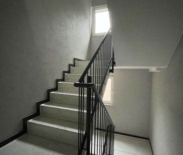 WBS ERFORDERLICH! SCHÖNE 2-ZIMMERWOHNUNG IM DACHGESCHOSS IN WUPPERT... - Photo 1