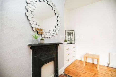 Rothbury Terrace, Heaton, NE6 - Photo 3