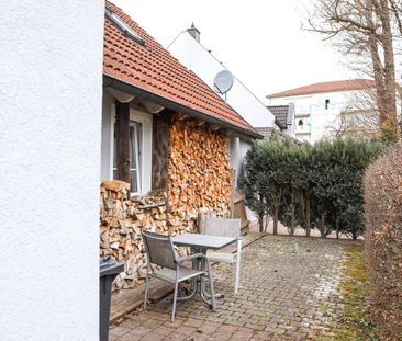 Ruhig gelegene 2-Zimmer Wohnung (UG) mit Freisitz und Stellplatz so... - Foto 1