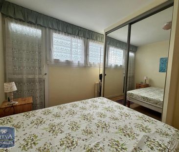 Location Appartement 2 pièces 44m² LA ROCHELLE 17000 - Photo 2