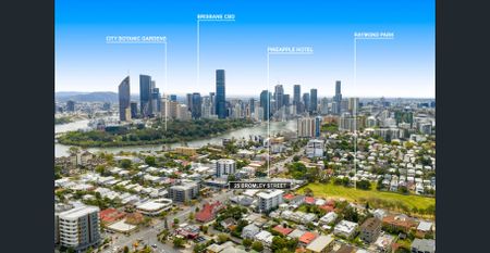 Charming Refurbished Inner-City Home - Photo 5