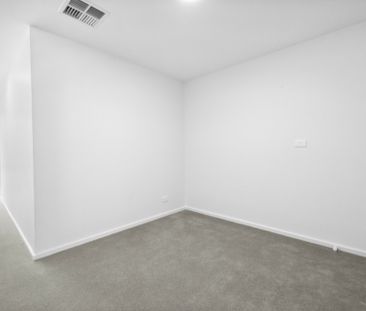 Spacious townhouse! - Photo 5