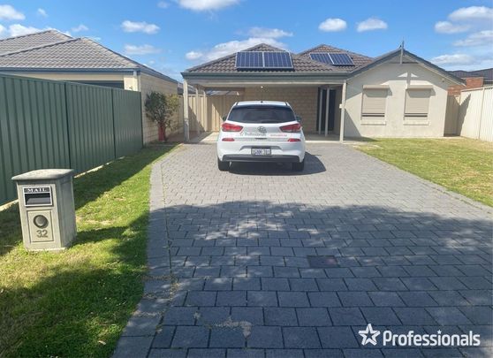 32 Keeble Way, Balga WA 6061 - Photo 1