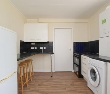 Eskdale Terrace, Bonnyrigg (Ref: 00000276) - Photo 3