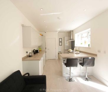 1 bedroom in a house share to rent - Photo 4