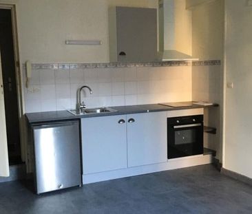 Location Appartement 2 pièces 25m² - Photo 2