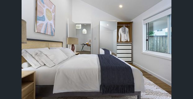 Premium Two-Bedroom Granny Flat in the Heart of Forestville – All Utilities Included - Photo 1